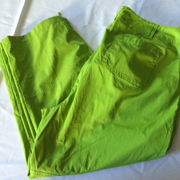 W Work to Weekend Crops - Picture 3 of 4