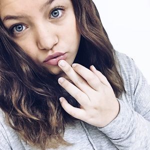 Meet your Posher, Gina