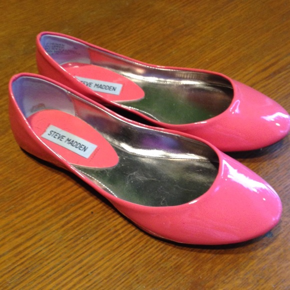 Steve Madden Angel Flats