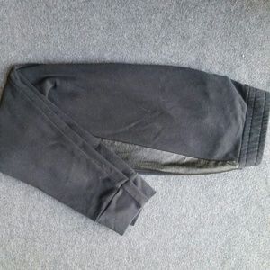 BLACK ON BLACK JOGGERS