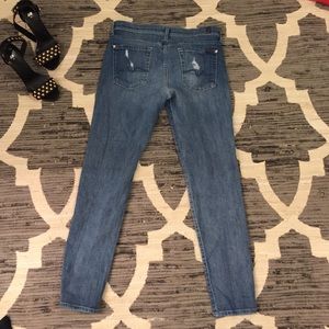 7 for all mankind skinny boyfriend Jean!