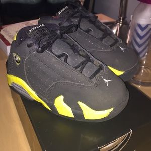Toddler Jordan's in good condition 8C