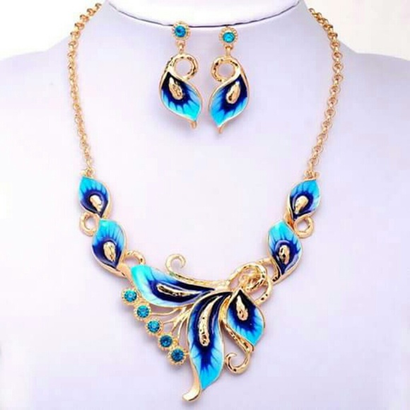 Women 18k yellow godl fille