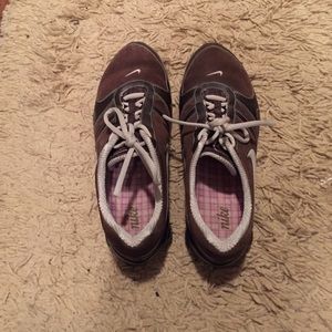 Brown suede Nike shox