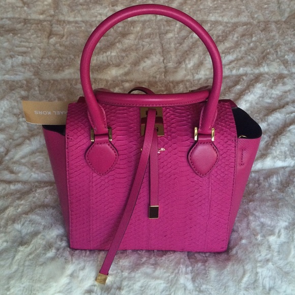 🎉SALE!! Michael kors collection snakeskin Miranda