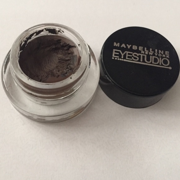 Makeup bundle - Picture 4 of 4