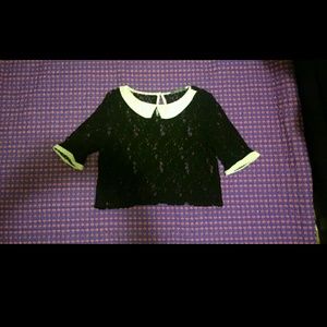 Cropped black lace shirt