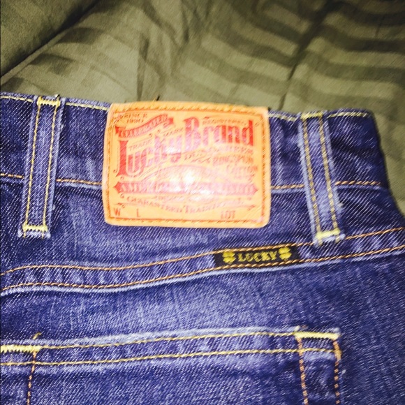 Lucky brand jeans. Brand new never worn.