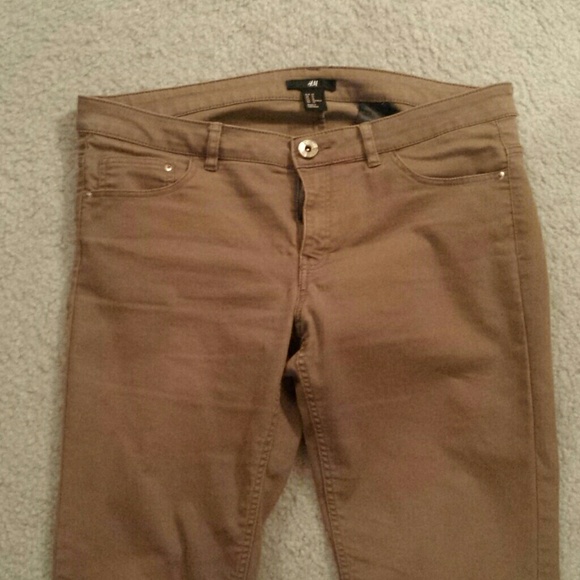 Brown/tan pants