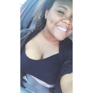 Meet your Posher, Tanya