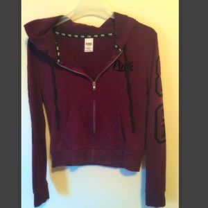 Vs PINK Maroon Hoodie🎀