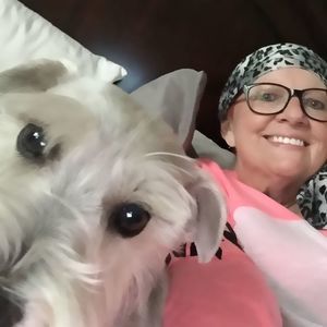 Meet your Posher, Carla