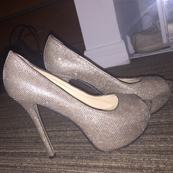 Enzo Angiolini sparkle peep toe pumps