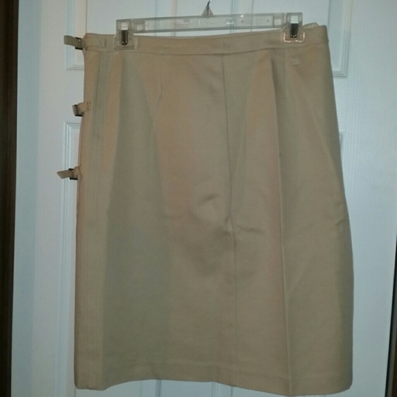 Tommy Hilfiger skirt