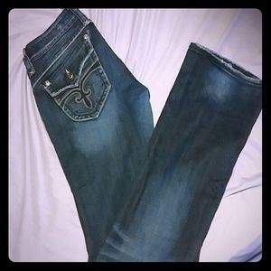 Rock Revivals size 30