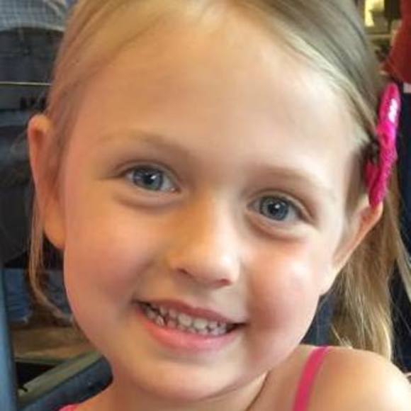 Meet your Posher, Nicki - Picture 1 of 1