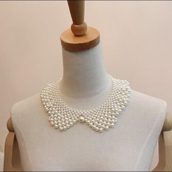 Bella B Jewelry - 🆕Pearl collar necklace 👰🏼