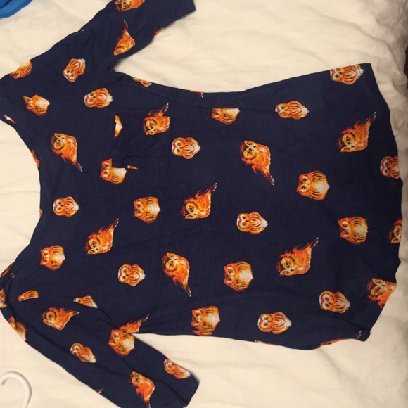 Blue 3/4 sleeve tee