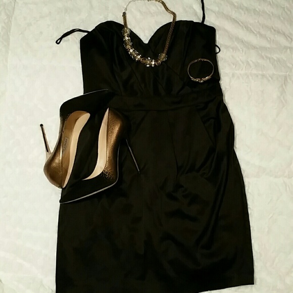 Gorgeous Black sweetheart top Dress