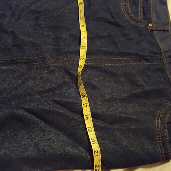 Jeanology Denim skirt - Picture 3 of 4