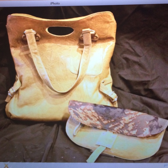 Custom Leather Handbag - Picture 4 of 4