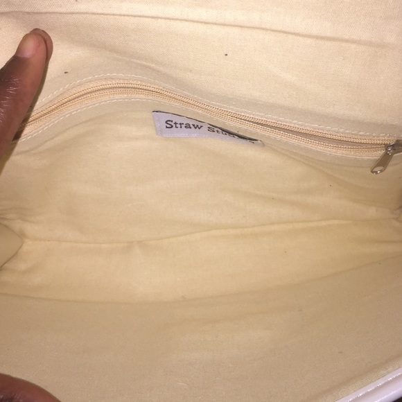 Silver and White Sequined Straw Clutch - Picture 2 of 3