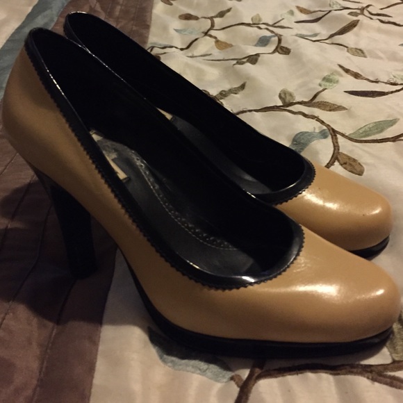 Casual alfani tan pumps