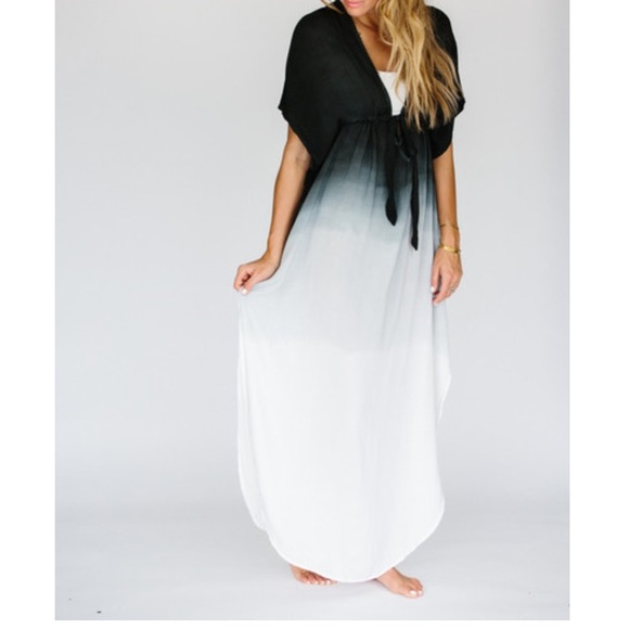 Dresses & Skirts - Gray ombré Kaftan