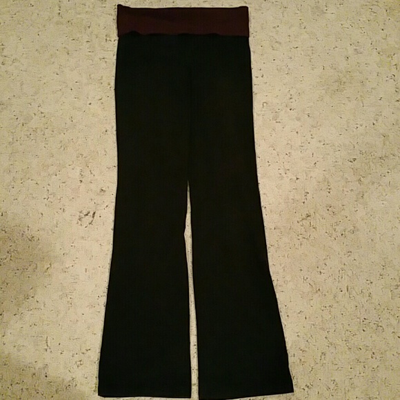 SOLD! PINK yoga pants
