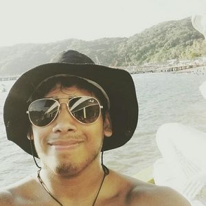 Meet your Posher, Sam