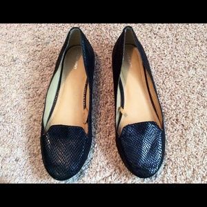 Old navy flats