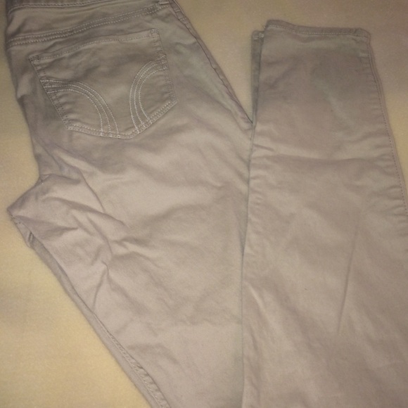 Sz. 11R Hollister Light Khaki Skinny jeans