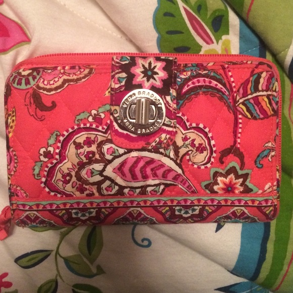 Vera Bradley wallet