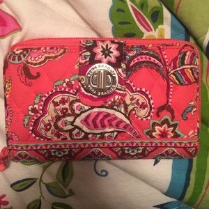 Vera Bradley wallet
