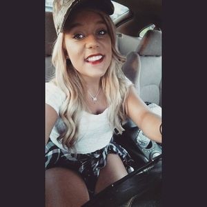 Meet your Posher, Bre