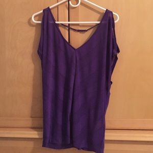 V neck open shoulder short sleeve top