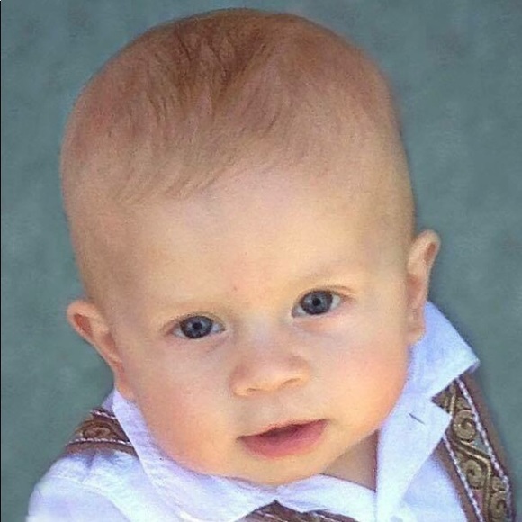 Meet your Posher! - Picture 7 of 7