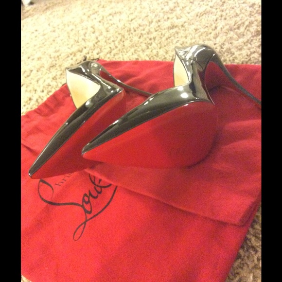 Christian Louboutin Black Patent Leather size 41.5 - Picture 2 of 4