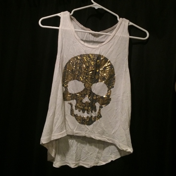 White skull tank
