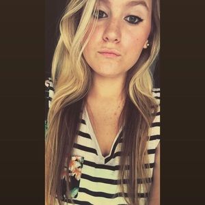 Meet your Posher, Kenzie