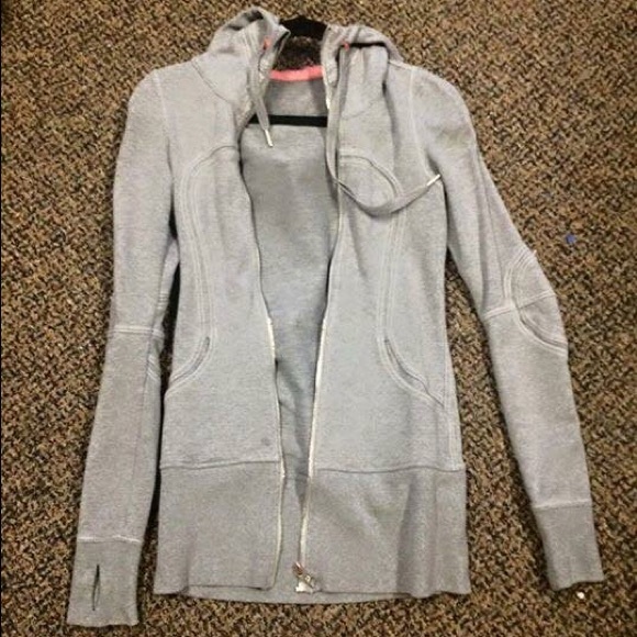 lululemon athletica Jackets & Blazers - Lululemon size 4 hoodie