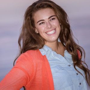 Meet your Posher, Hannah