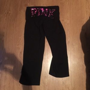 PINK/VS Capri yoga pant