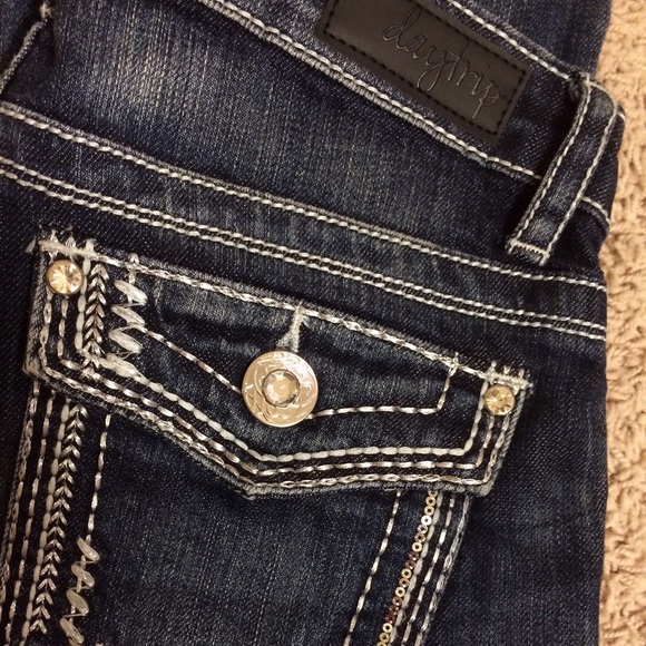 26L Daytrip Leo Jeans