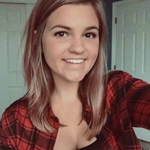 Meet your Posher, Brookelyn