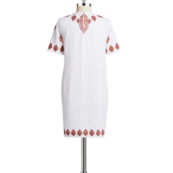 ๐2xHP๐ MK Embroidered Shift Dress - Picture 2 of 4