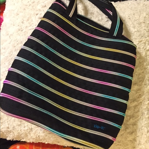 Zip-It Purse!