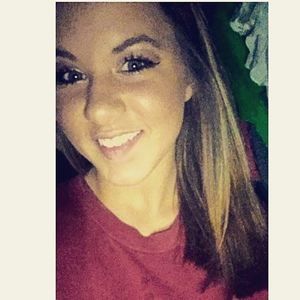 Meet your Posher, Hailey