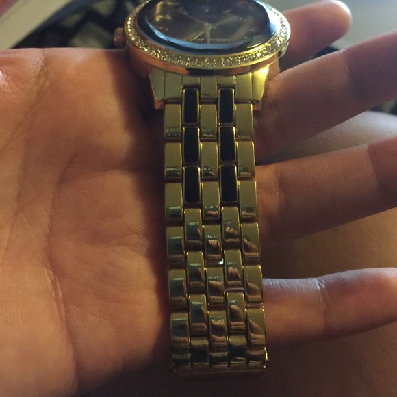 Watch - Picture 3 of 4