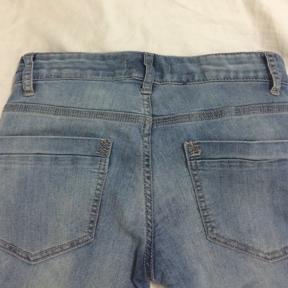 🎉 S O L D 🎉 Free People ankle light wash denim - Picture 4 of 4